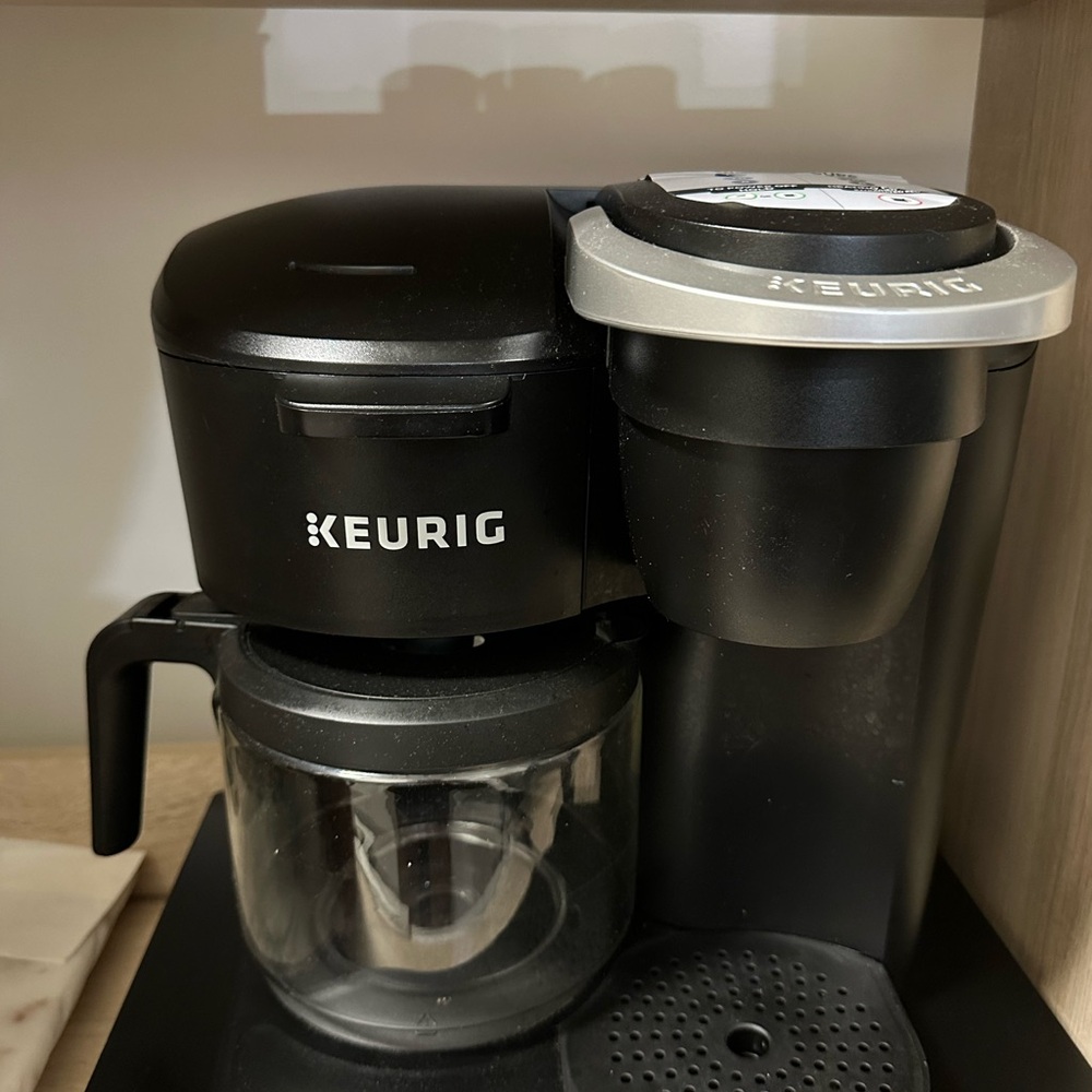 Keurig Black and Silver Coffee Brewer
